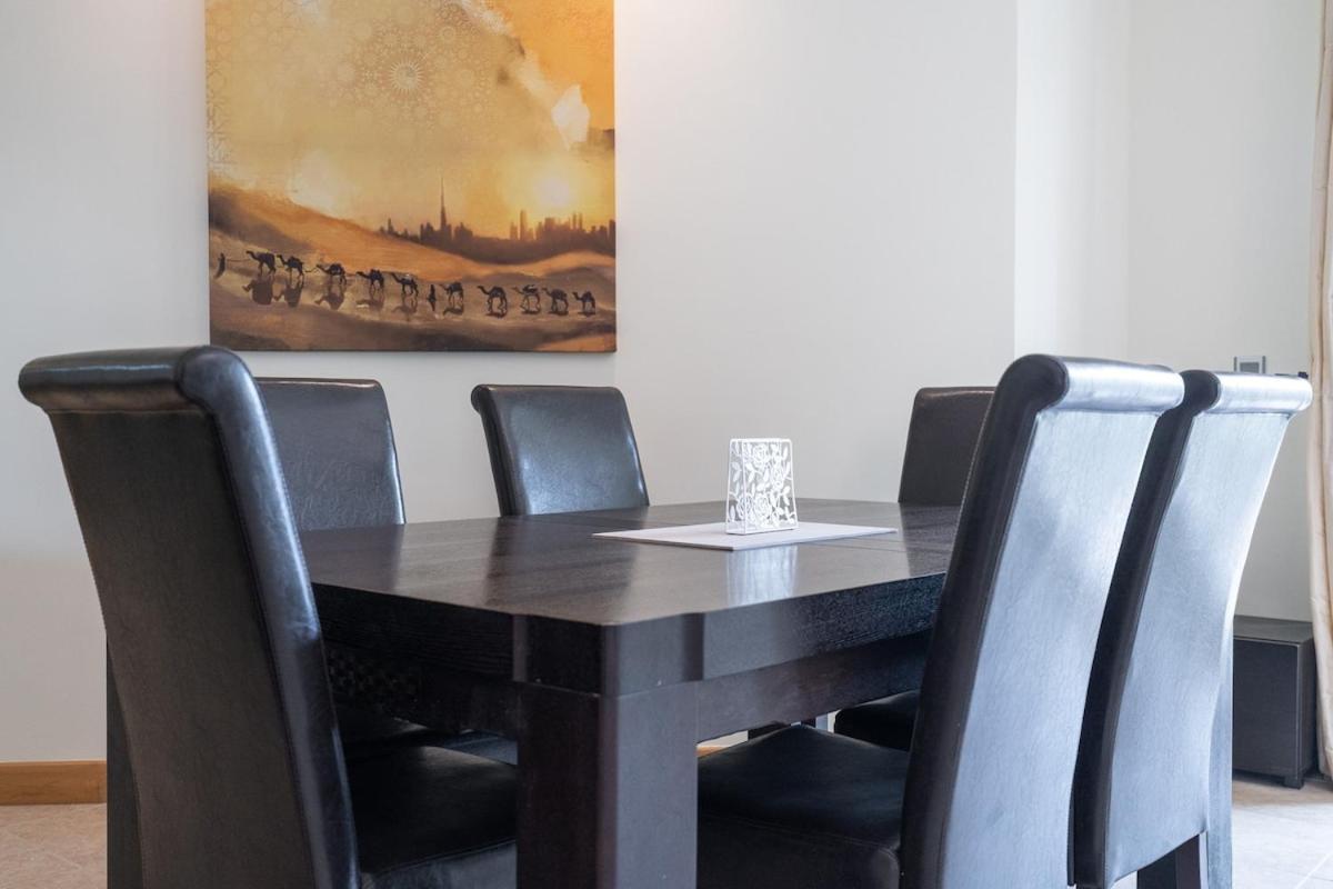 Apartment Elegant 3br Near In Palm Jumeirah *